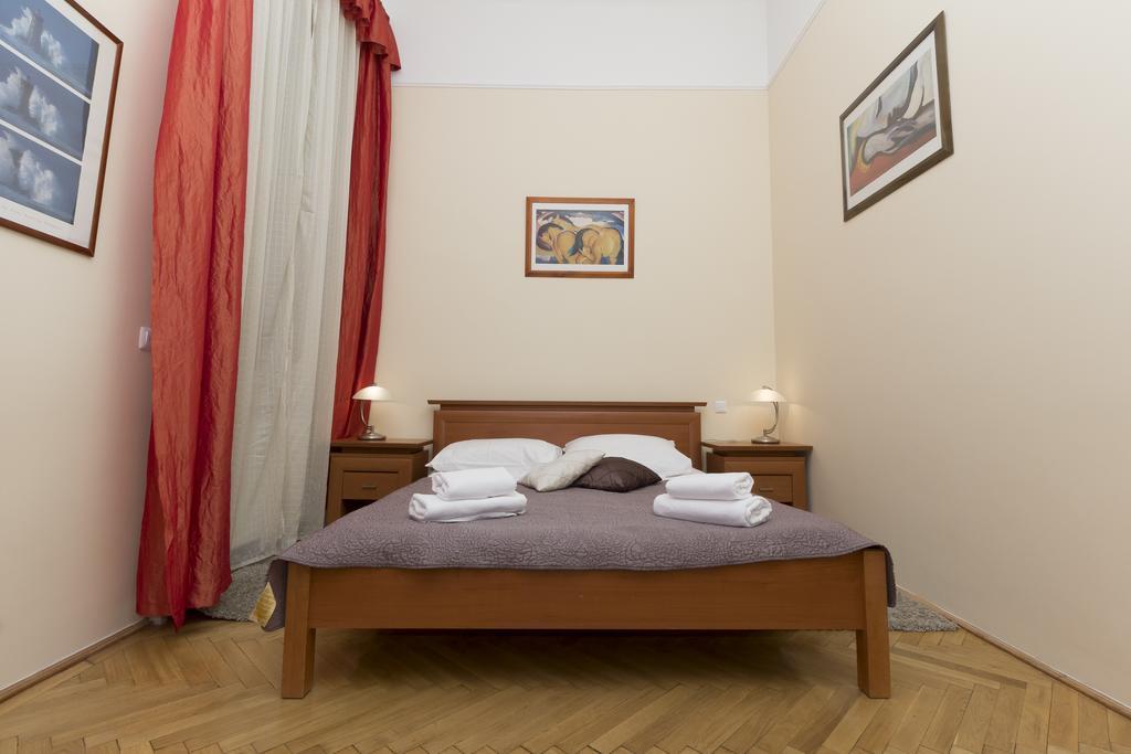 Budapest Bed And Breakfast Room photo